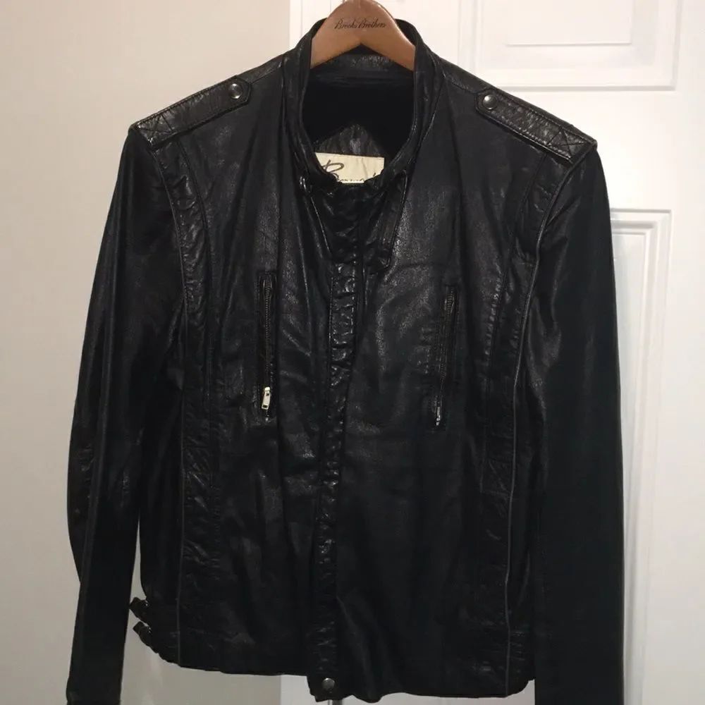 Berman’s black leather motorcycle retro jacket-44